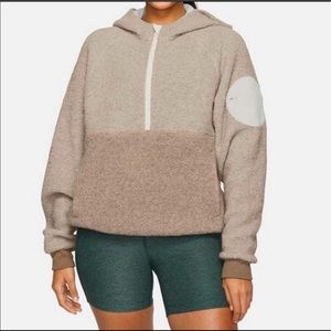 Outdoor voices megafleece hoodie in S